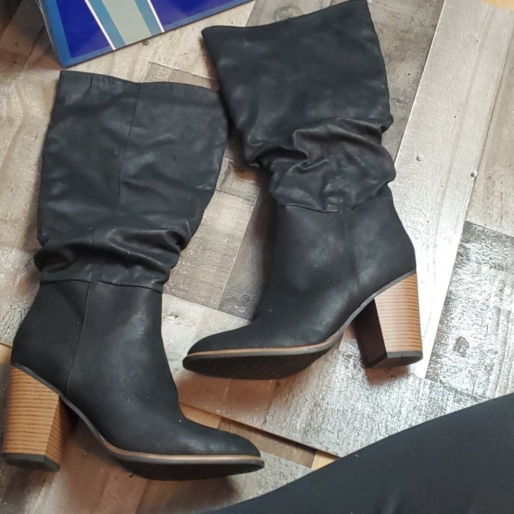 White Mountain Teunell black boots 10